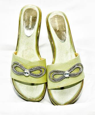 Chicaa Sea Green Heels 4