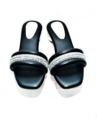 Corizonn Black Heels 1