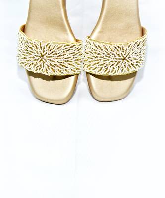 Espora Gold Heels 2
