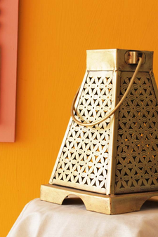 Trinity Craft Iron Antique Medium Painted Minnar Tea Light Lantern | Table Decor | Wall Decor | Table Home Showpiece