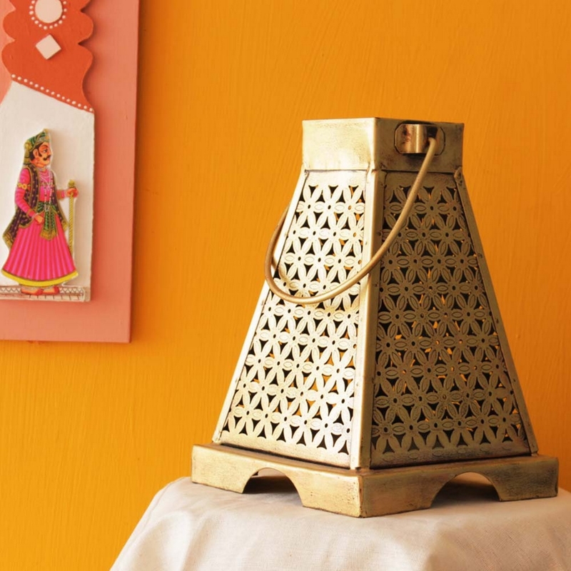 Trinity Craft Iron Antique Medium Painted Minnar Tea Light Lantern | Table Decor | Wall Decor | Table Home Showpiece