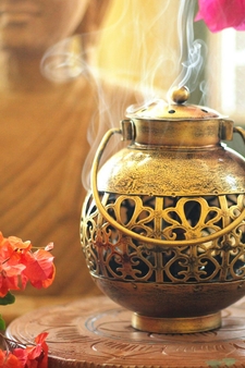 Trinity Craft Iron Iron Antique Dhoop Pot T-Light Holder | Table Decor | Wall Decor | Table showpiece | Home Showpiece