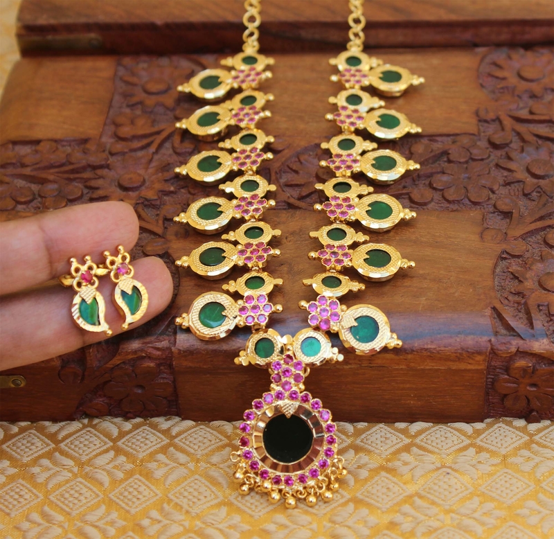 Kerala traditional high gold palakka green necklace set