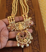 Designer gold plated Temple layer necklace