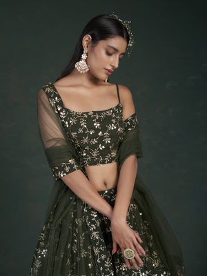 Green embroidered georgette semi stitched lehenga 4