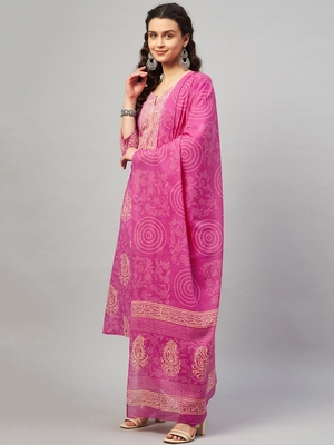 ABHATI BLOCK PRINTED KURTA-PANTS & DUPATTA SET 3