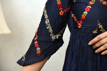 URVI EMBROIDERED CO-ORD SET 3