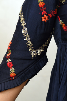 URVI EMBROIDERED CO-ORD SET