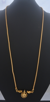 Gold agate mangalsutra 3