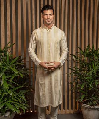 Ivory Embroidered Kurta Set 2