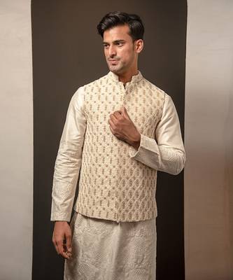 Ivory Raw Silk Embroidered Bandi Set 2