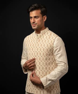 Ivory Raw Silk Embroidered Bandi Set 3