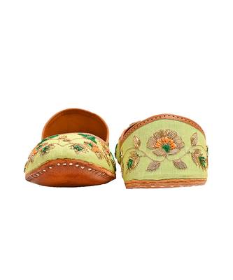 Olive Spring Knot Jutti 2