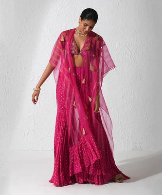 Hot Pink Frosting Cape Set 1