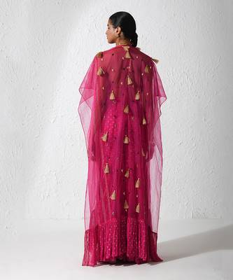 Hot Pink Frosting Cape Set 4