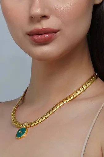 Zariin Gold Dipped Modern Begum Green Onyx Link Pendant Necklace