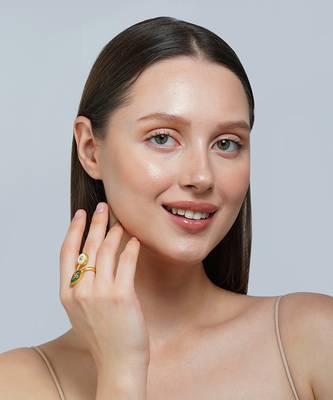 Zariin Gold Dipped Vintage Queen Open Ring 1