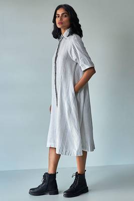 White and Black Woven Shirt Dress 2