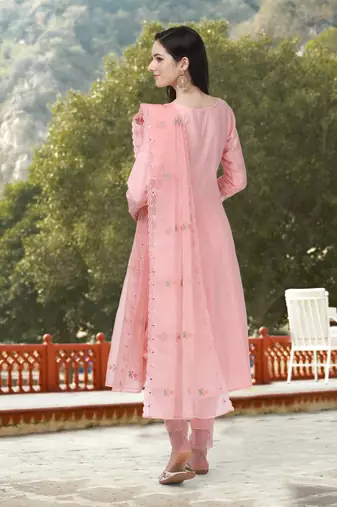 Trendmalls Light Pink Cotton Embroidered Salwar Suit