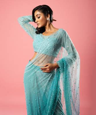 Teal And Powder Blue Ombre Hand Embroidered Saree Set 3