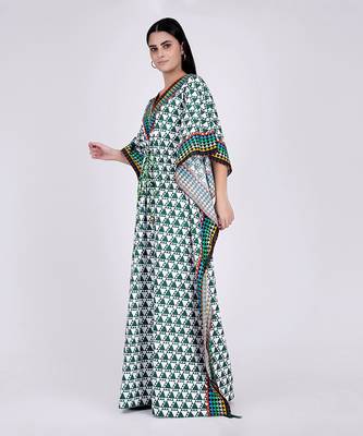 Green And White Triangle Geometric Print Full Length Kaftan 2