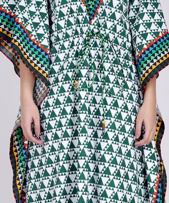 Green And White Triangle Geometric Print Full Length Kaftan 5