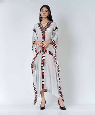 Grey Geometric Mid Length Kaftan 2