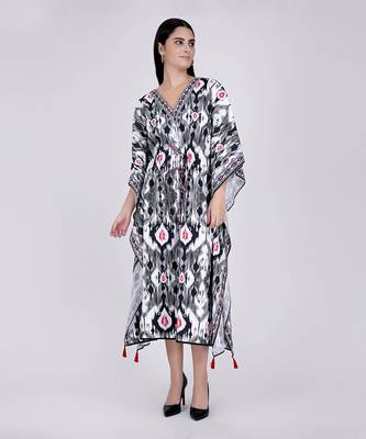 Black Ikat Print Mid Length Kaftan 2