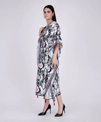 Black Ikat Print Mid Length Kaftan 3