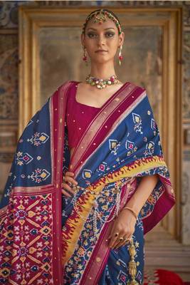 Blue Woven Silk Blend Blend Saree With Blouse 2