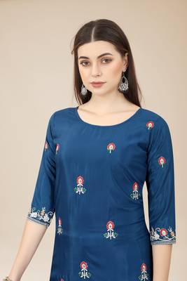 Blue Colour Casual Looks Thread Embroidery Chinon Fabric Ethnic Kurti 3