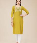 Smart Budgeted Green Colour Chinon Fabric Kurti For Casual Formal Looks