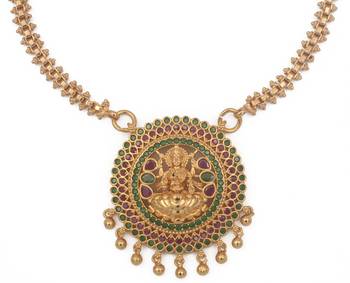 Gold ruby   necklaces 2