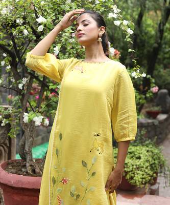 Yellow Double Layered Kurta Set 4