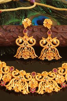 Designer matte finish peacock necklace set