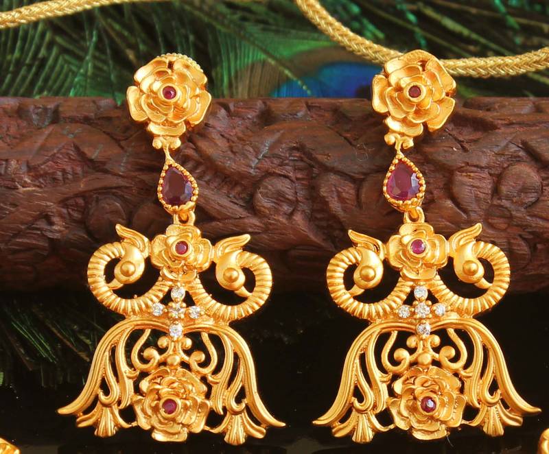 Designer matte finish peacock necklace set