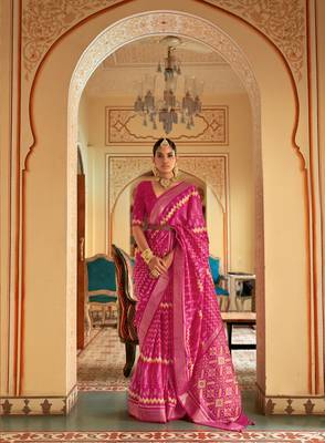 Pink Patola Silk Blend Saree With Blouse 1