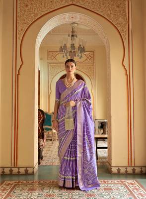Lavender Patola Silk Blend Saree With Blouse 1