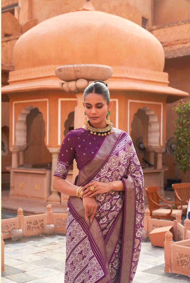 Purple Patola Silk Blend Saree With Blouse