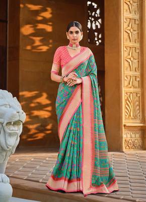 Multicolor Patola Silk Blend Saree With Blouse 1