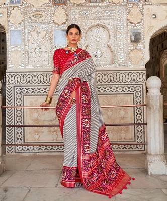 Multicolor Patola Silk Blend Saree With Blouse 1
