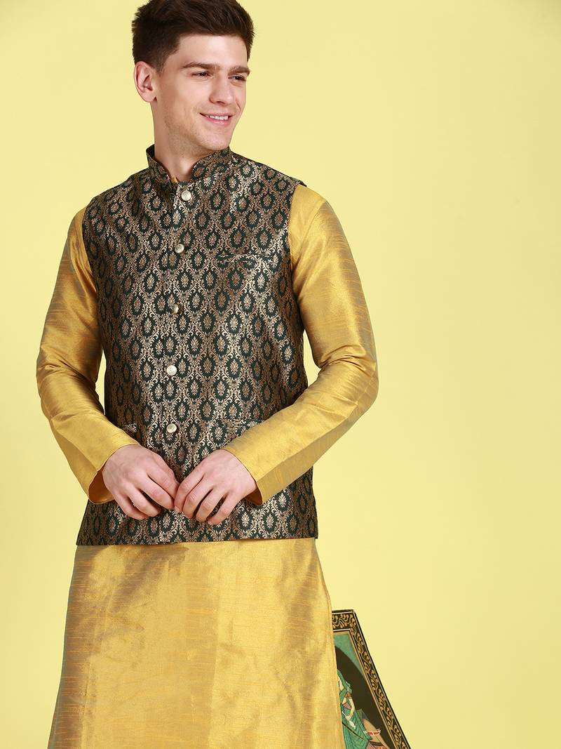 Sanwara Men Fourleaf Green Floral Straight Bandi Jacket with Kurta & Churidar