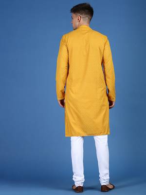 Yellow printed cotton kurta-pajama 3