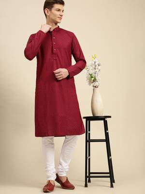 Maroon woven cotton kurta-pajama 1