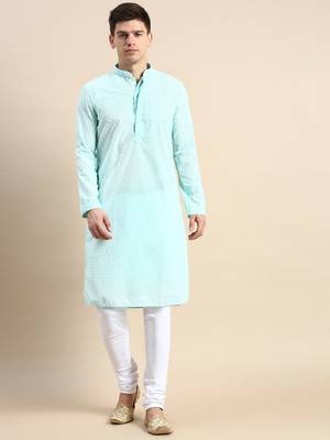 Green embroidered cotton kurta-pajama 1