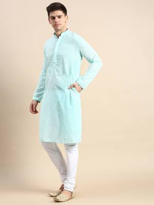 Green embroidered cotton kurta-pajama 3