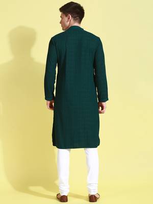 Green embroidered cotton kurta-pajama 4