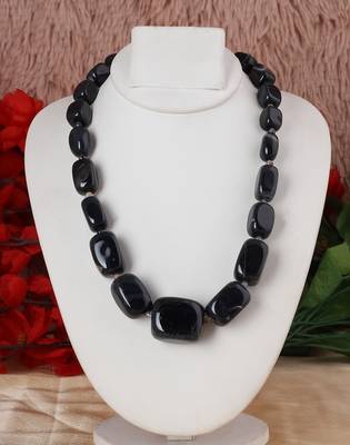Black agate necklaces 1