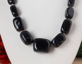 Black agate necklaces 2