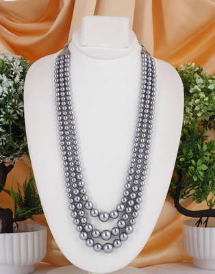 Silver pearl necklaces 1